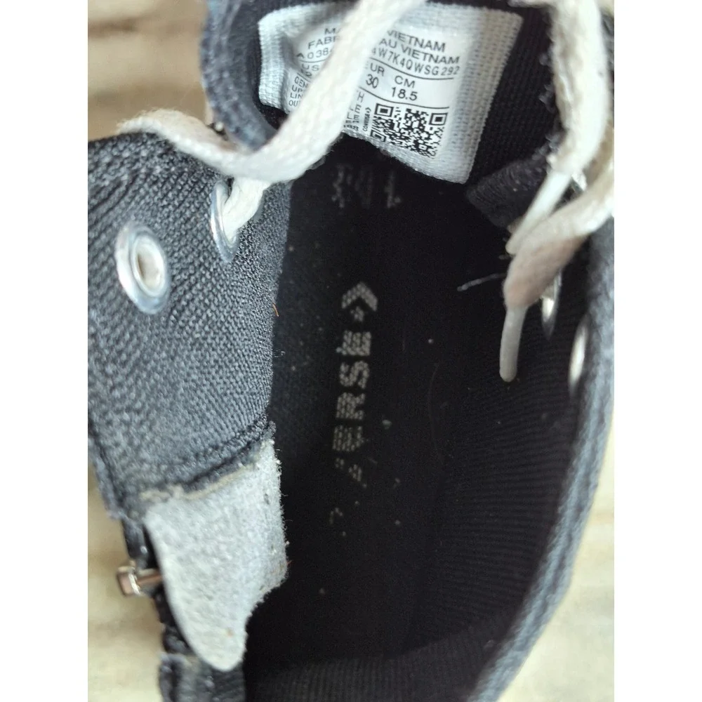 Converse Chuck Taylor All Star Lugged 2.0 Youth 12.5 Black High‎ Top Streetwear